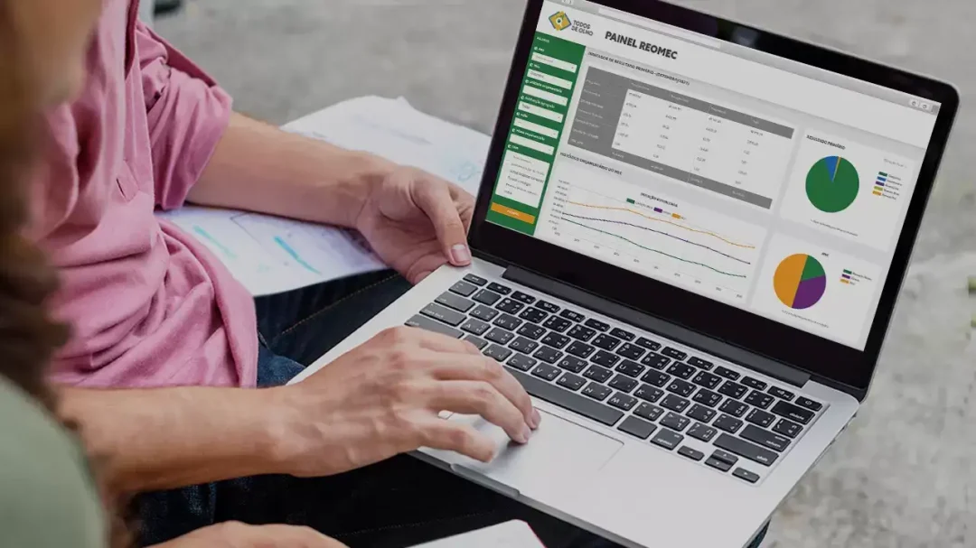 How can I use Excel’s status bar for quick calculations?